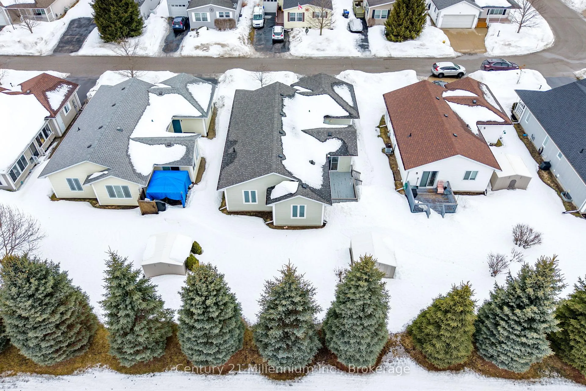 Photo 37 of 20 Illinois Crescent, Wasaga Beach — HOMEH