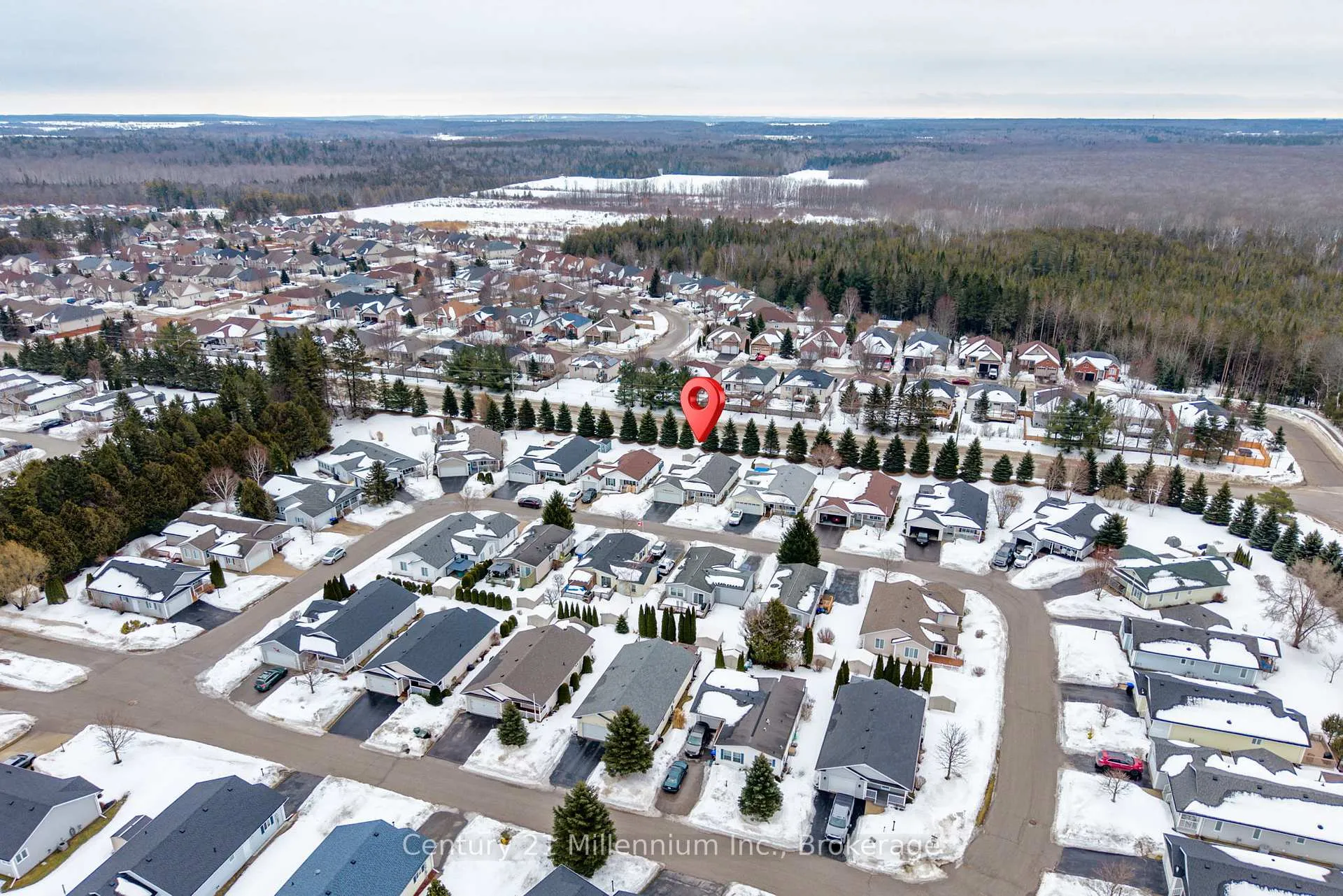 Photo 39 of 20 Illinois Crescent, Wasaga Beach — HOMEH