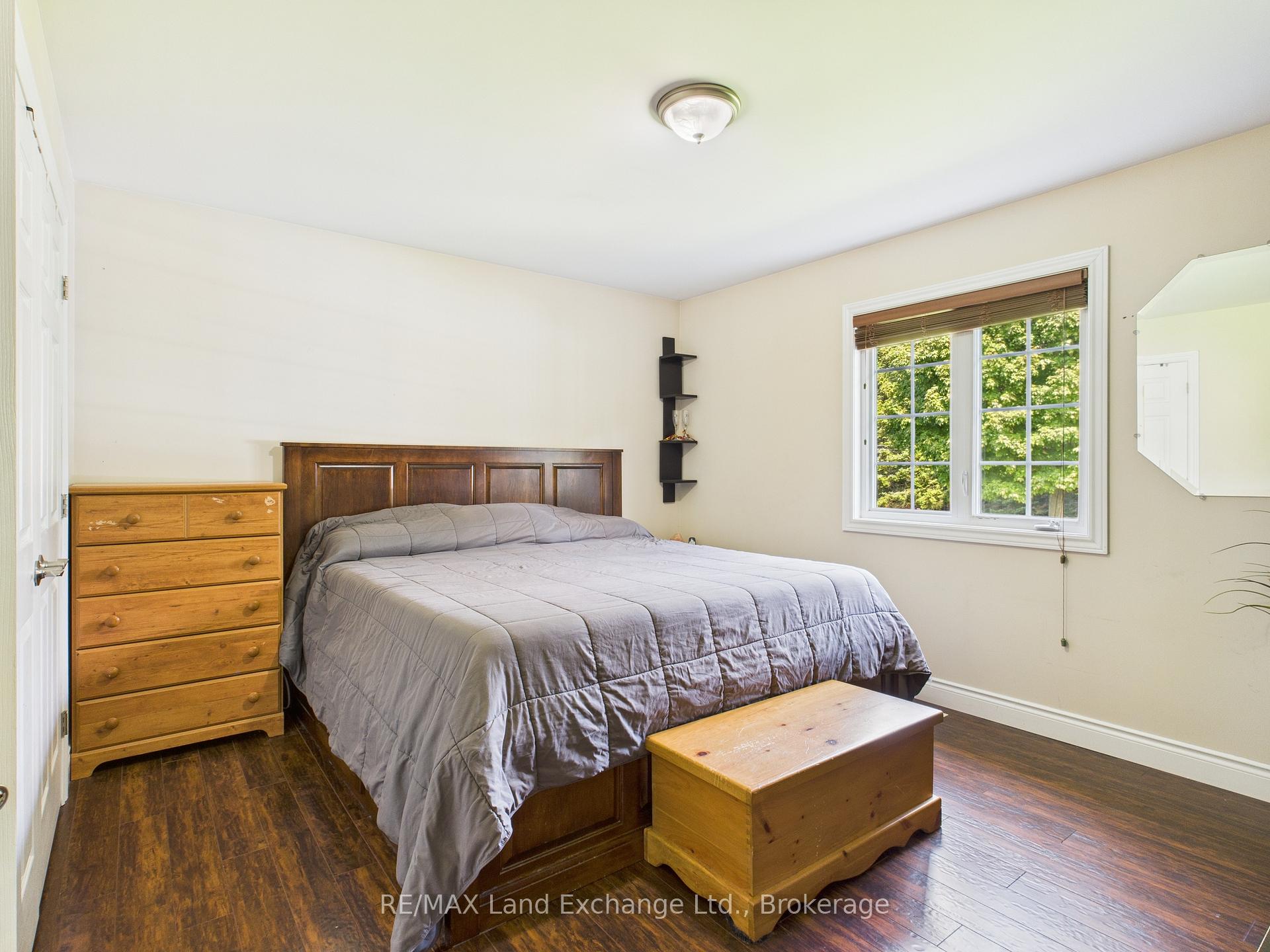 Photo 9 of 16 Maple Street, Kincardine — HOMEH