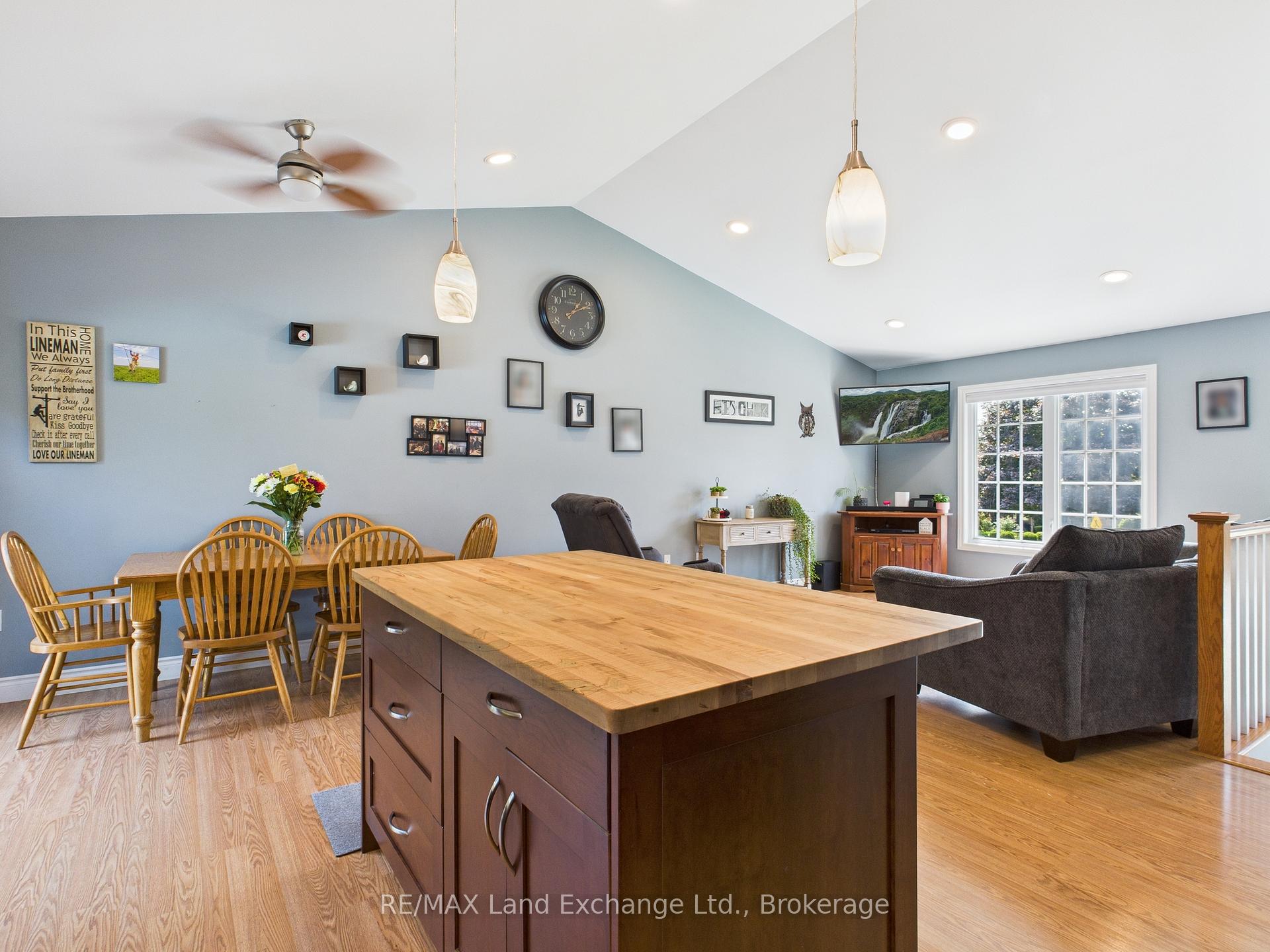 Photo 18 of 16 Maple Street, Kincardine — HOMEH