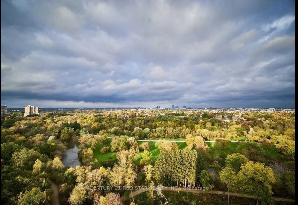 Photo 15 of Unit 1611, 1 Rowntree Road, Etobicoke, Mount Olive-Silverstone-Jamestown — HOMEH