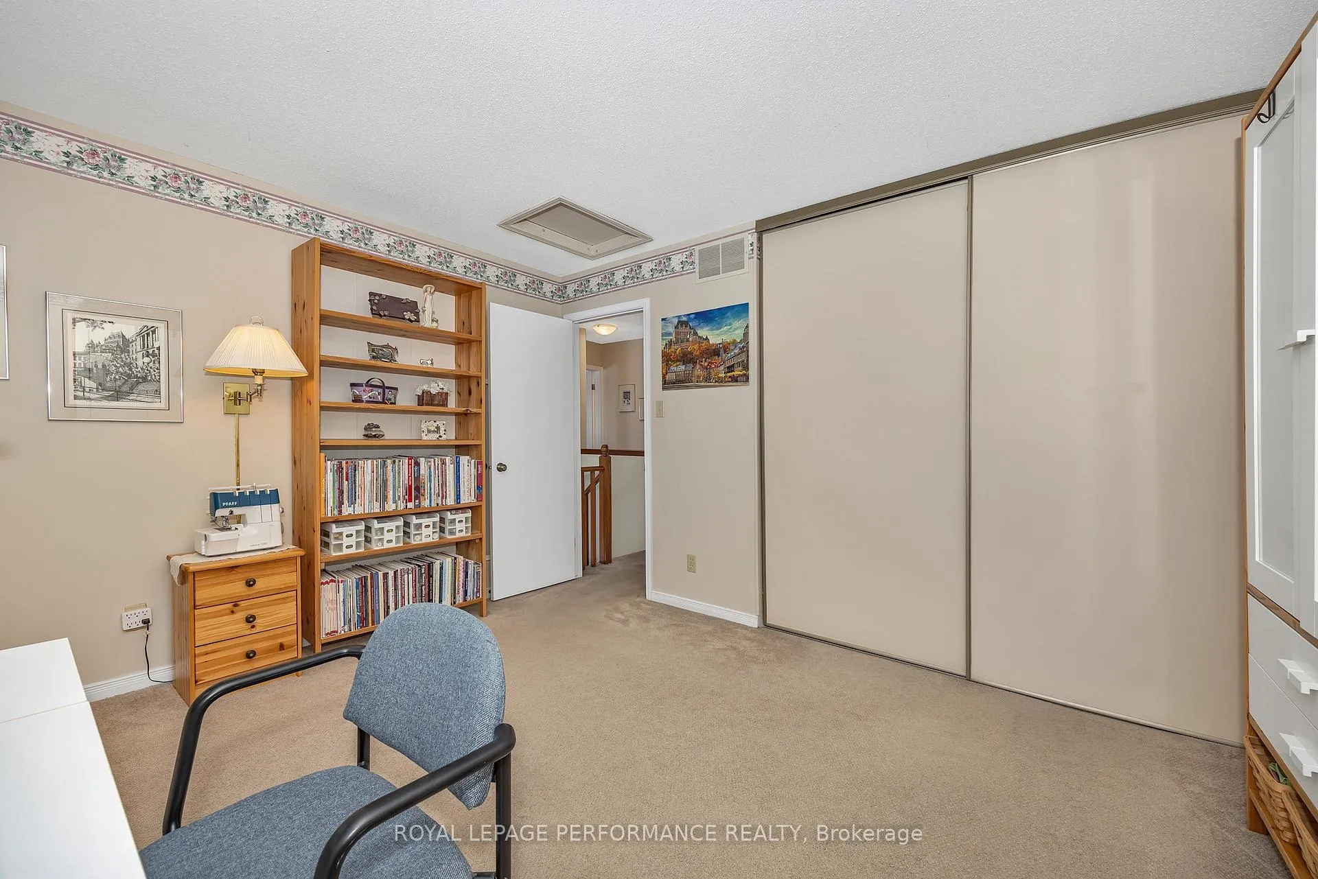 Photo 23 of 1764 Tache Way, Ottawa, Fallingbrook/Pineridge — HOMEH