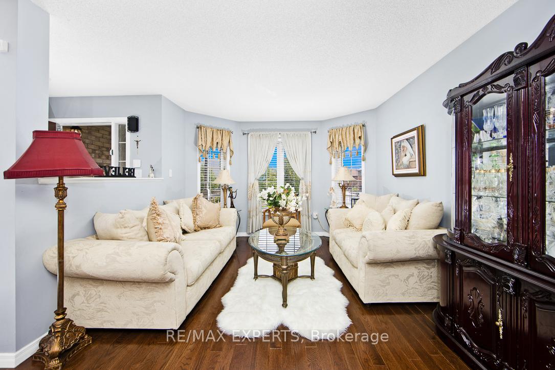 Photo 5 of 2184 Nevils Street, Innisfil, Alcona — HOMEH