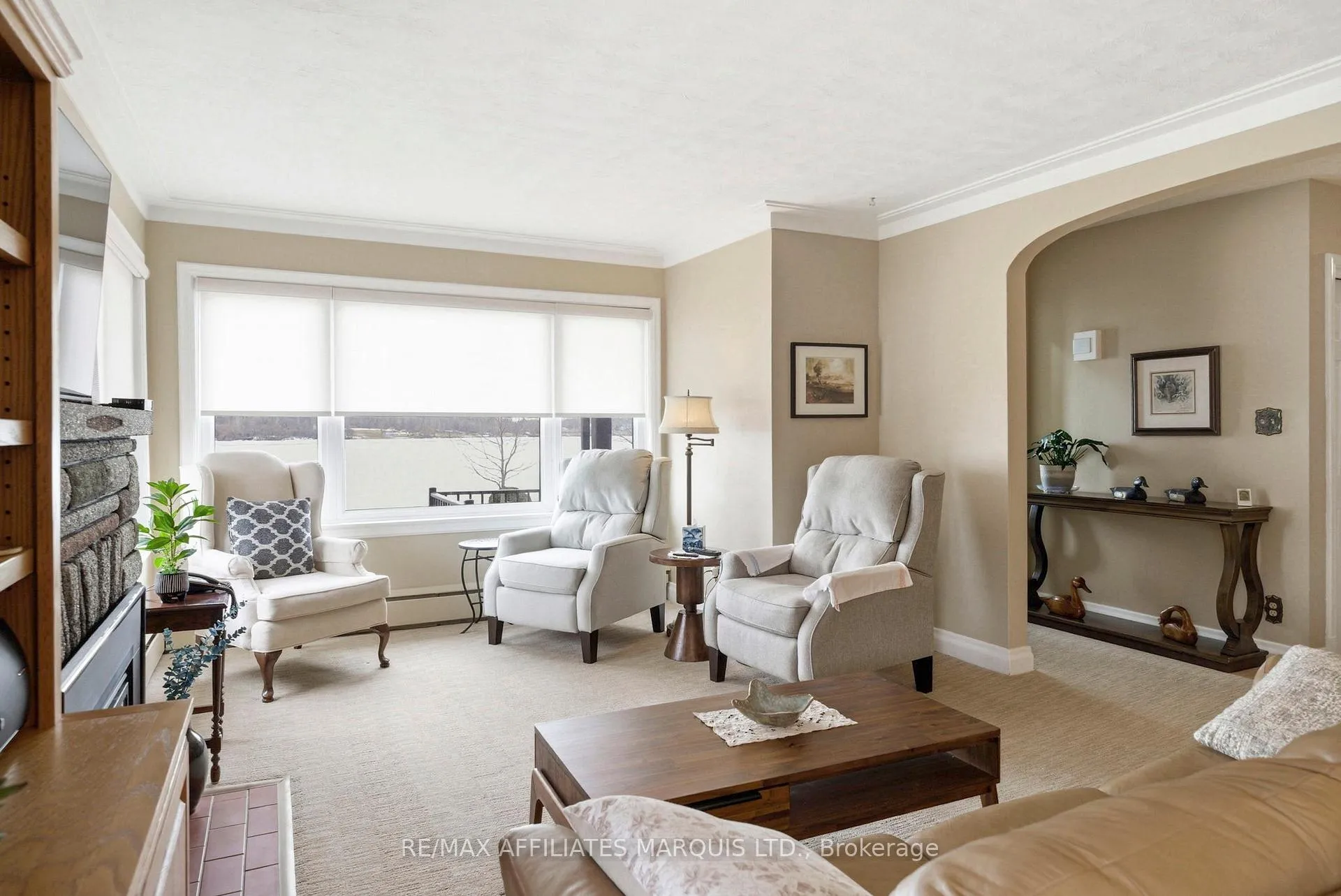 Photo 8 of 1318 Montreal Road, Cornwall — HOMEH