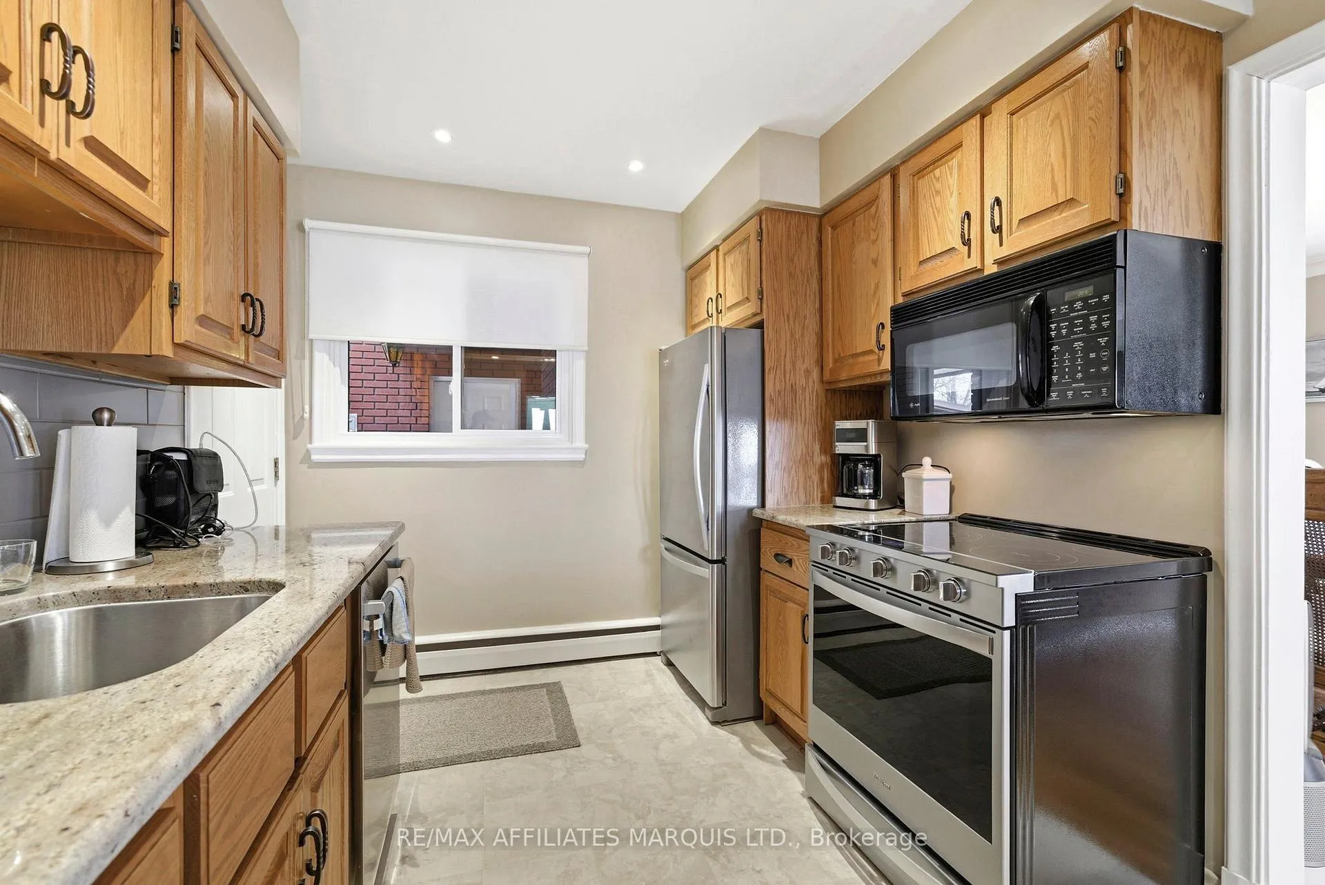 Photo 13 of 1318 Montreal Road, Cornwall — HOMEH