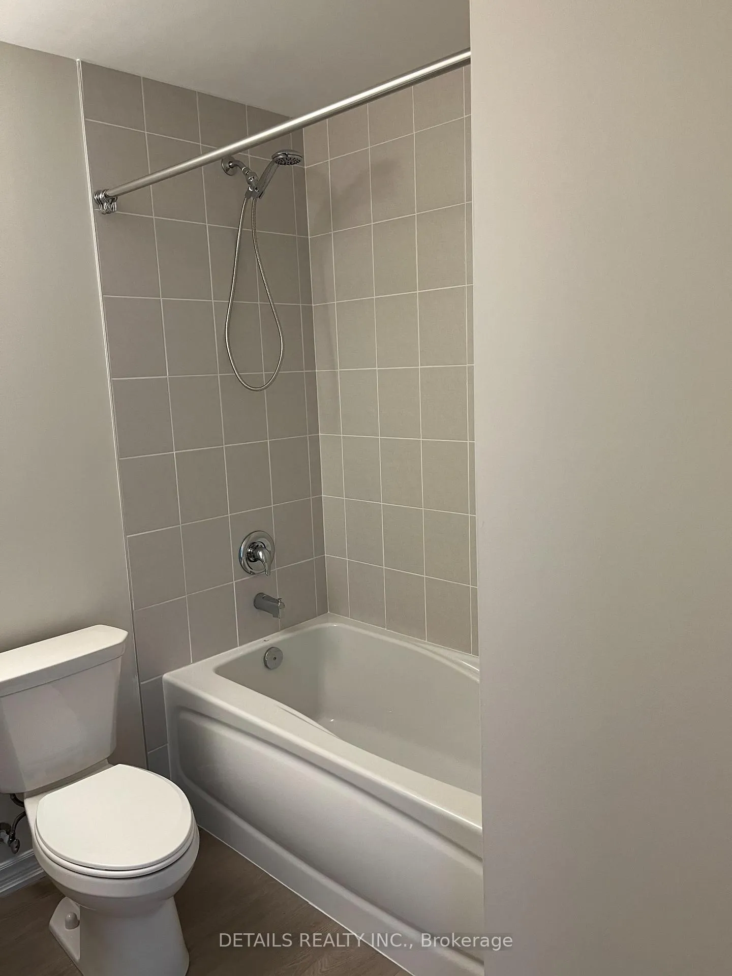 Photo 5 of Unit 403, 1350 Hemlock Road, Ottawa, CFB Rockcliffe and Area — HOMEH