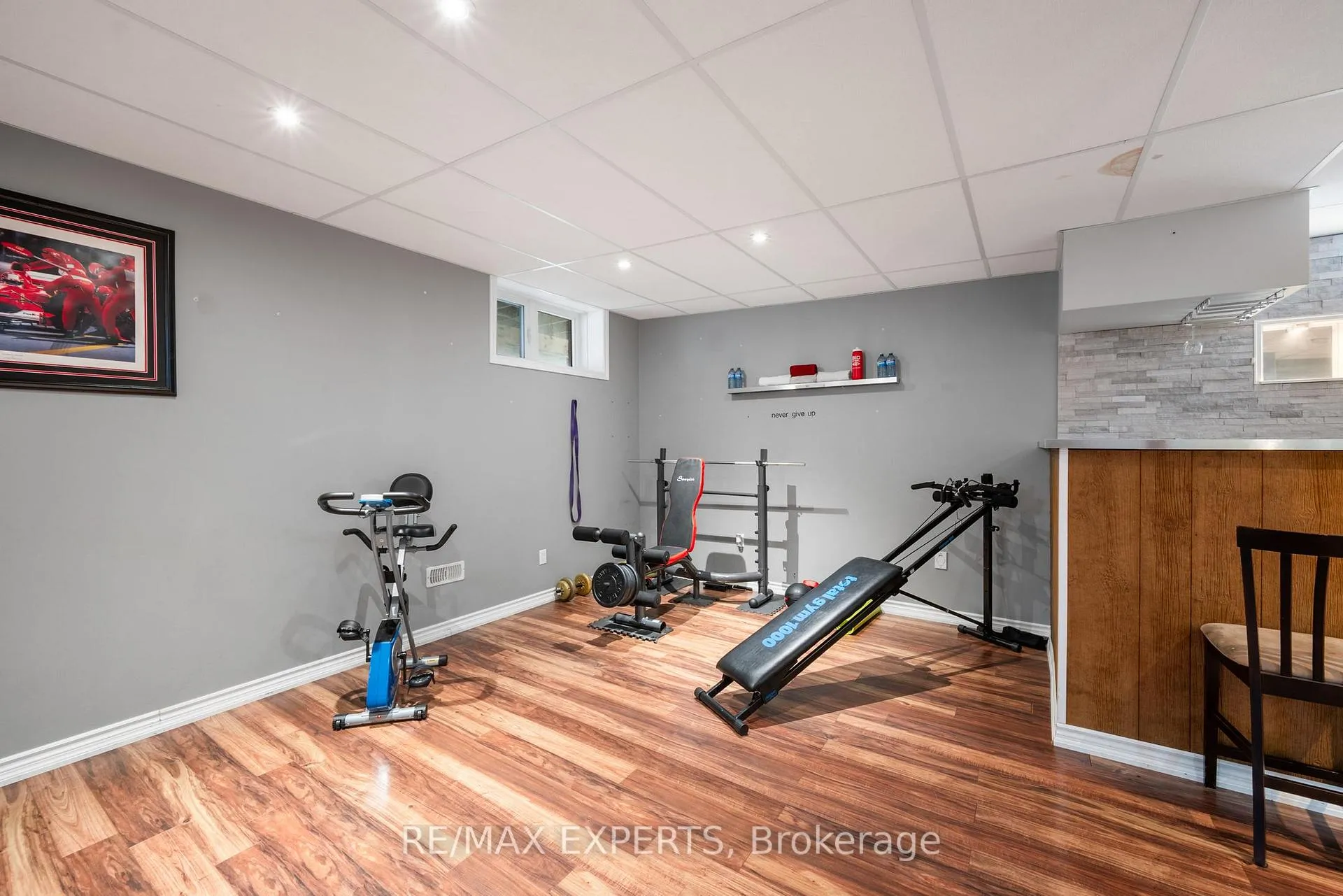Photo 40 of 50 Lilly Valley Crescent, King, King City — HOMEH