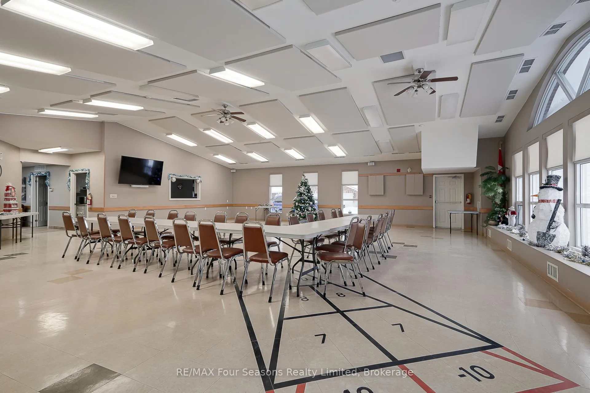 Photo 33 of Unit 8, 275 Huron Street, Clearview, Stayner — HOMEH