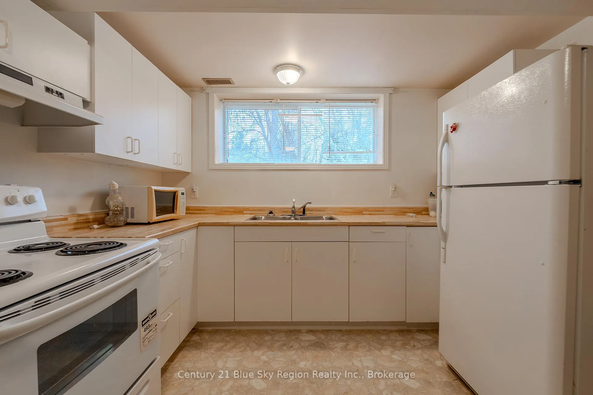 Photo 21 of 10 Toronto Street, Callander — HOMEH
