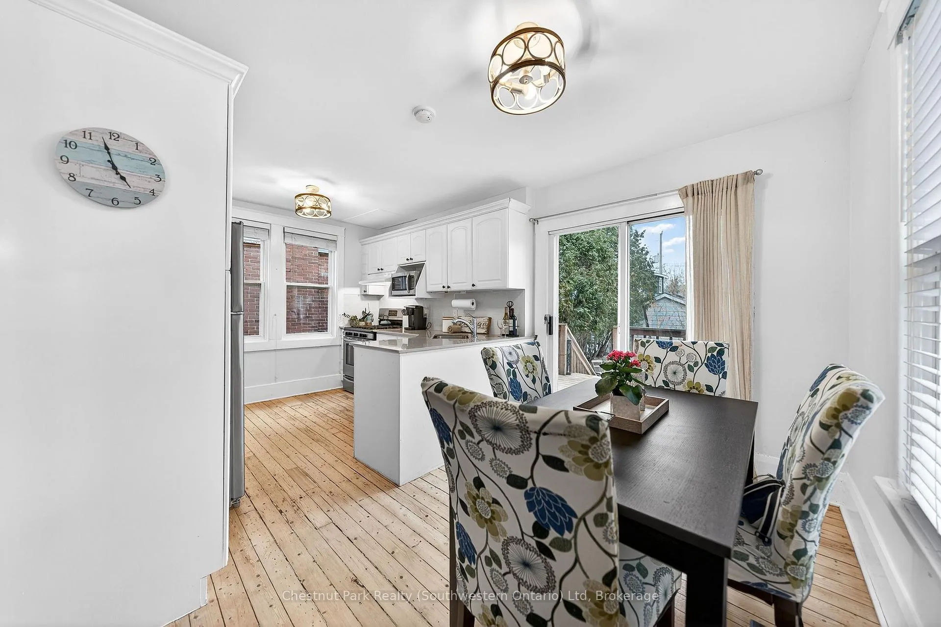 Photo 16 of 122 Kingsmill Avenue, Guelph, St. Patrick's Ward — HOMEH