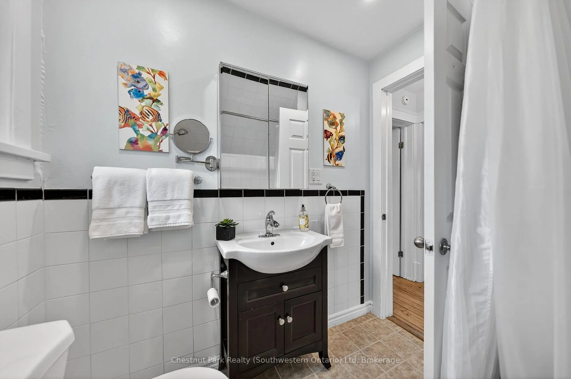 Photo 32 of 122 Kingsmill Avenue, Guelph, St. Patrick's Ward — HOMEH