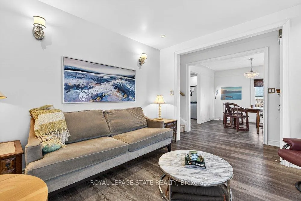 Photo 2 of 710 Rennie Street, Hamilton, Parkview — HOMEH