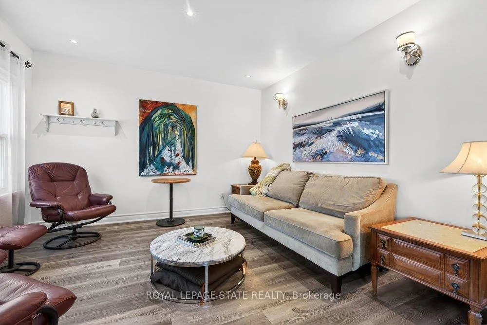 Photo 16 of 710 Rennie Street, Hamilton, Parkview — HOMEH
