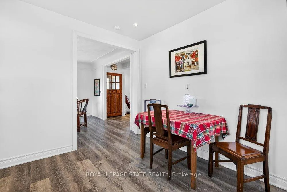 Photo 22 of 710 Rennie Street, Hamilton, Parkview — HOMEH