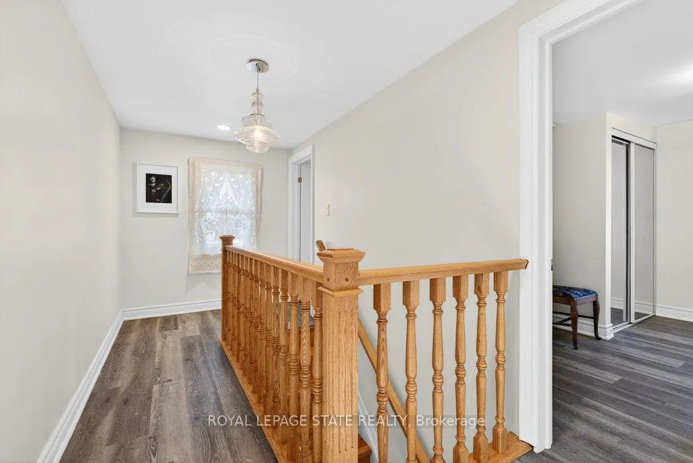 Photo 33 of 710 Rennie Street, Hamilton, Parkview — HOMEH