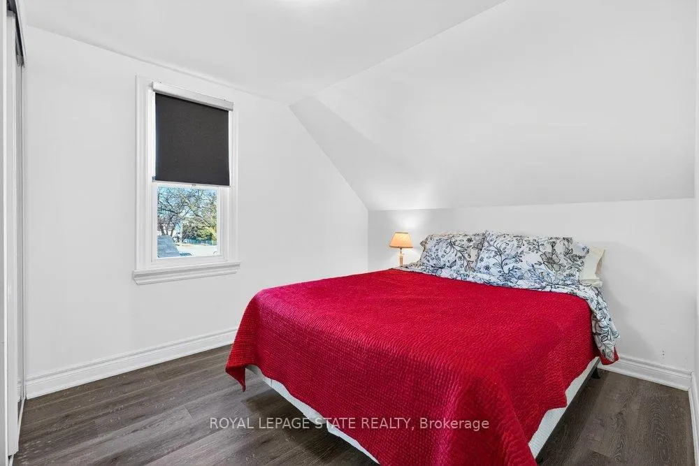 Photo 36 of 710 Rennie Street, Hamilton, Parkview — HOMEH