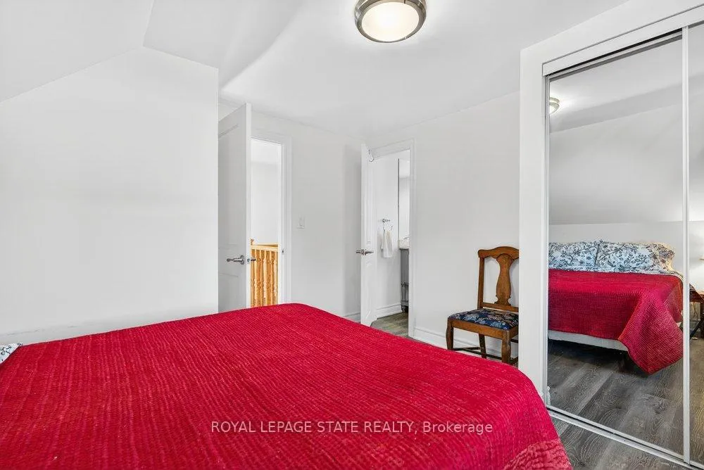 Photo 37 of 710 Rennie Street, Hamilton, Parkview — HOMEH