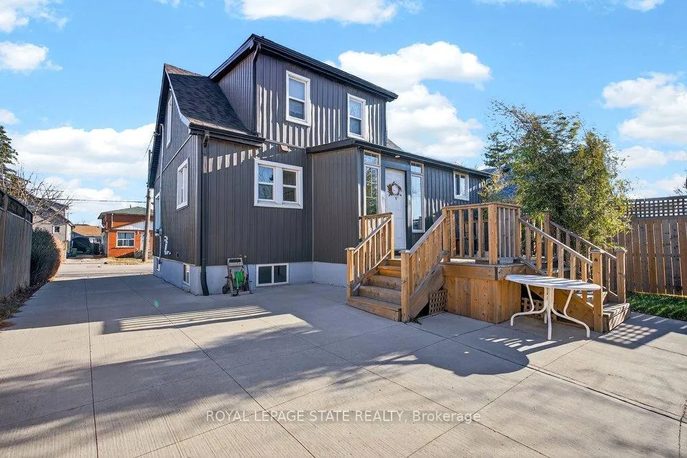Photo 40 of 710 Rennie Street, Hamilton, Parkview — HOMEH