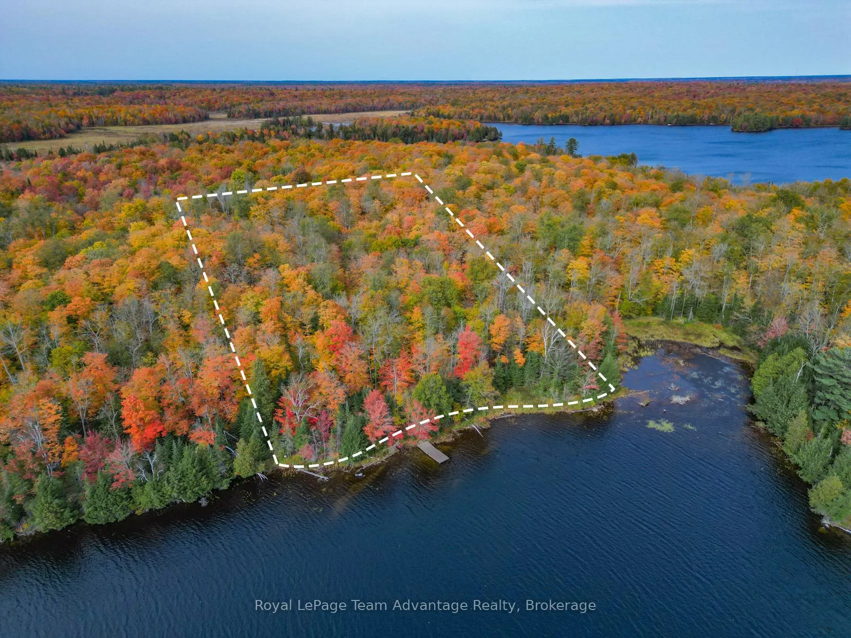 Photo 2 of 1140 Gooseneck Lake, Whitestone — HOMEH