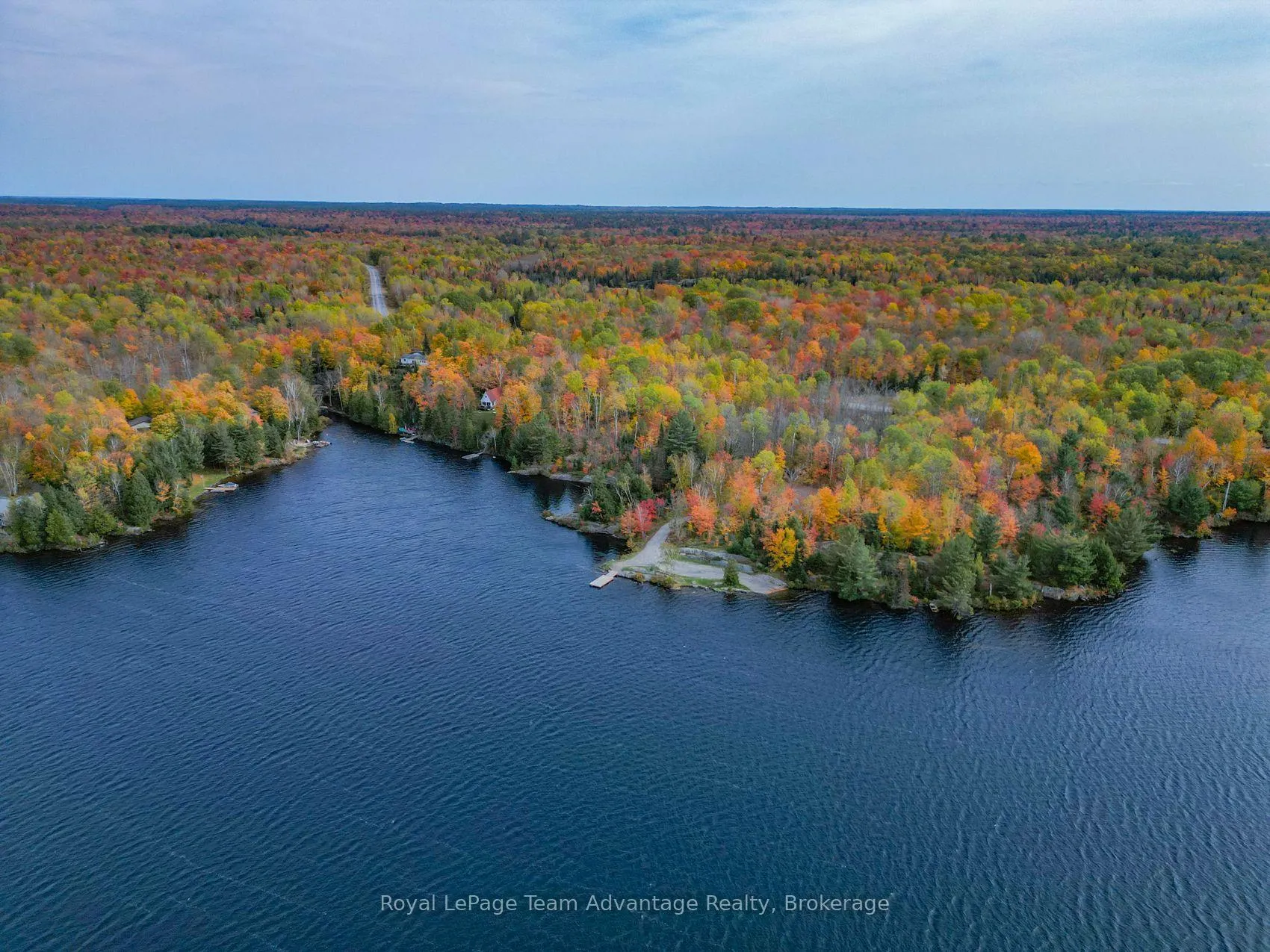 Photo 4 of 1140 Gooseneck Lake, Whitestone — HOMEH