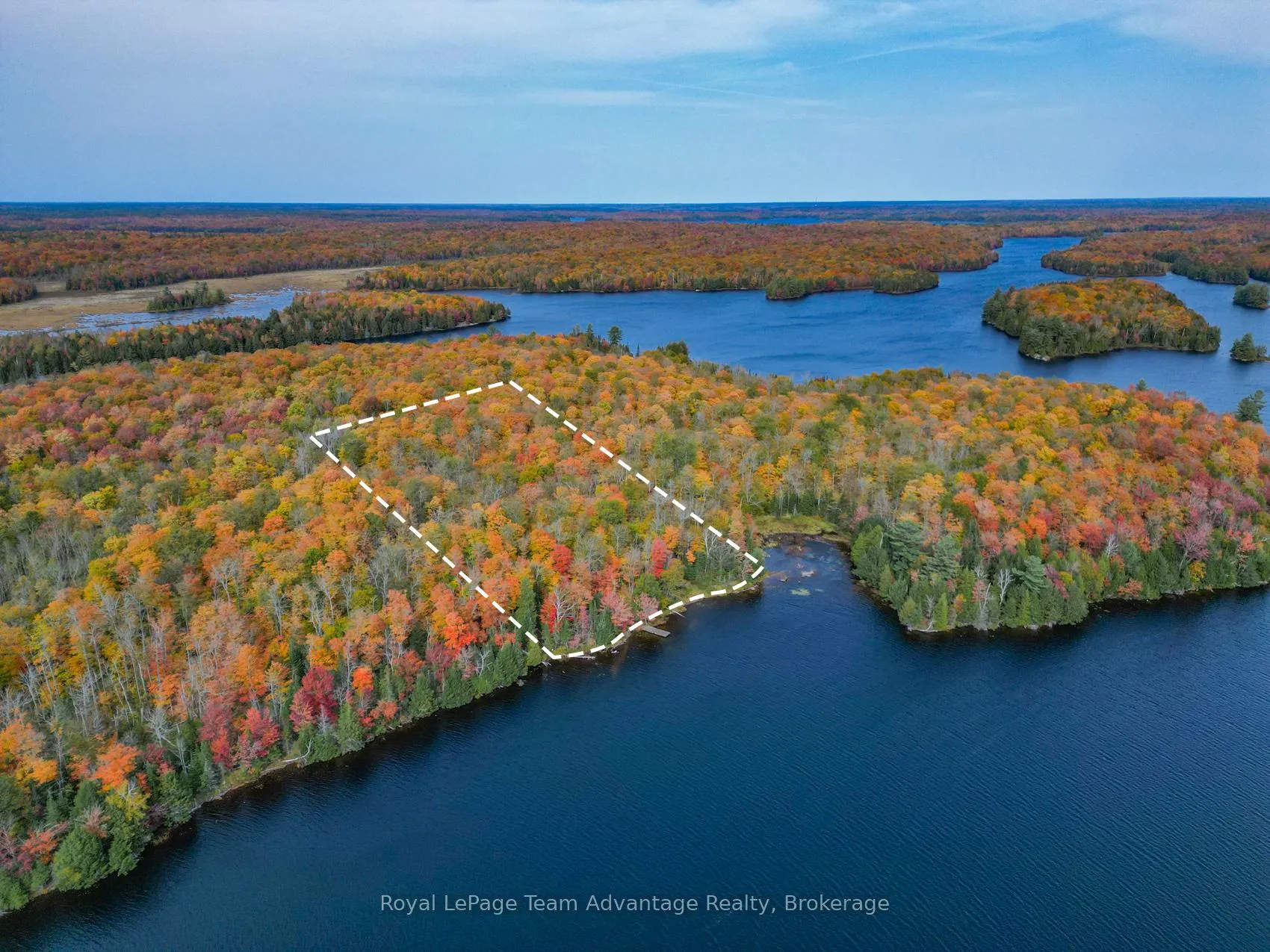 Photo of 1140 Gooseneck Lake