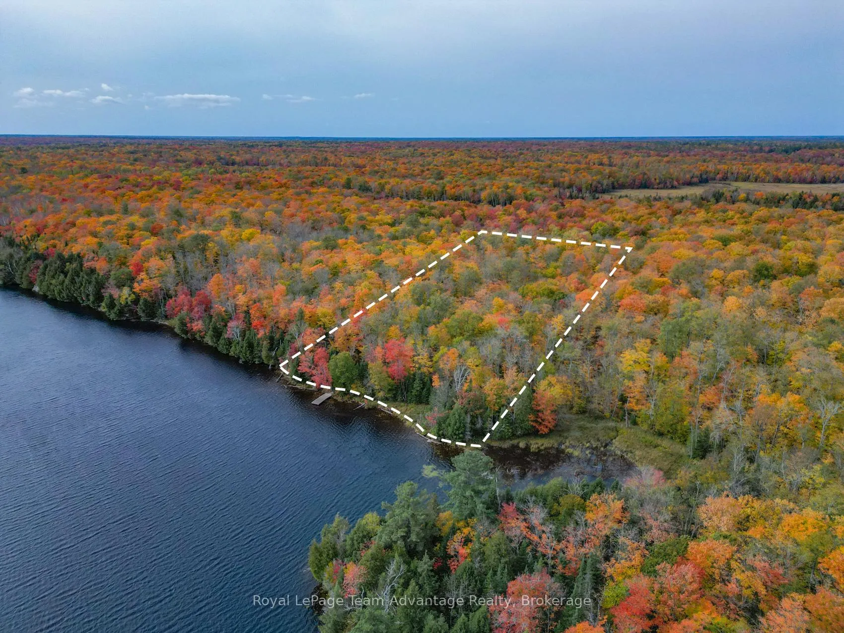 Photo 13 of 1140 Gooseneck Lake, Whitestone — HOMEH