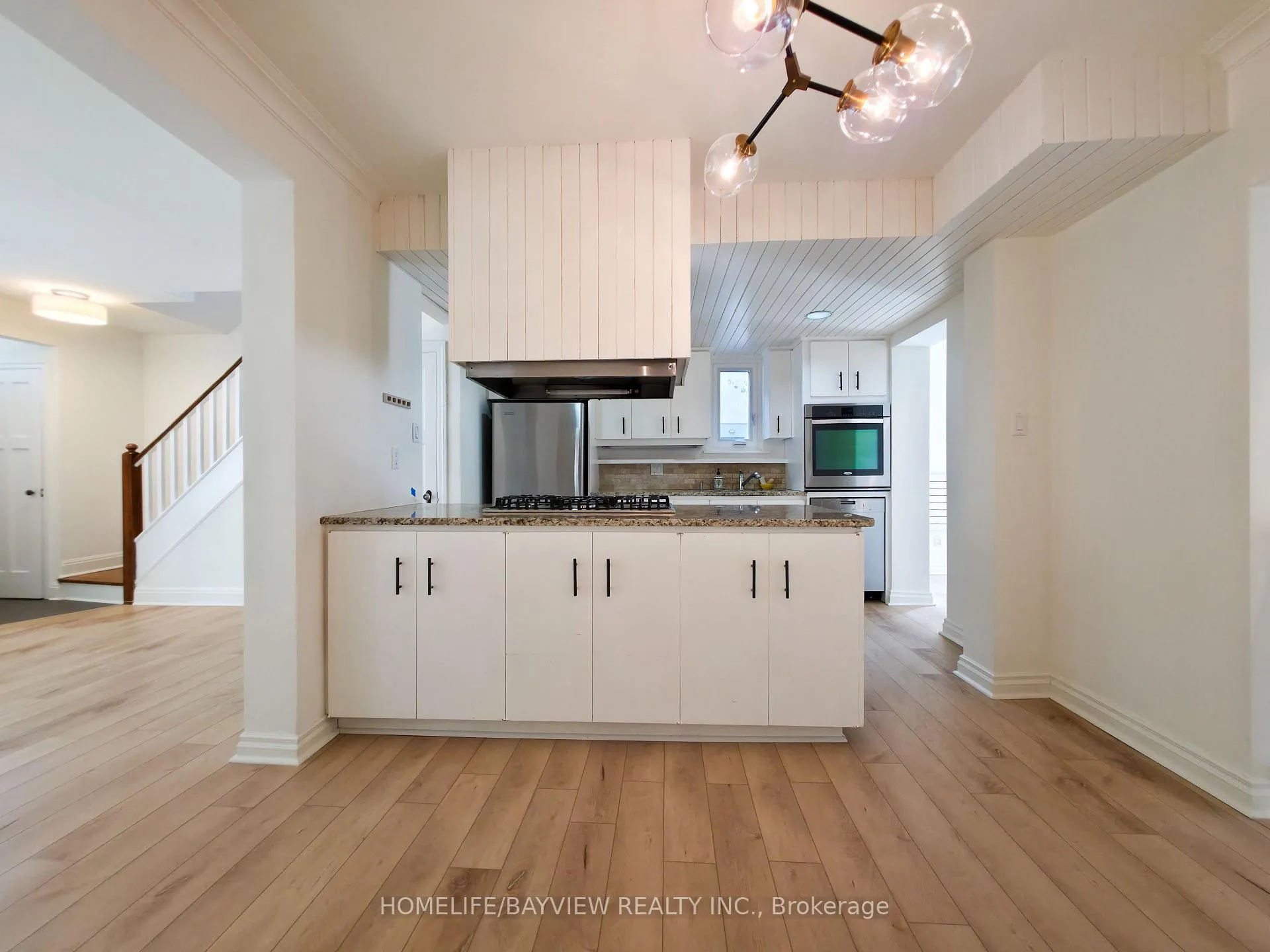 Photo 10 of 46 Fairfield Road, Toronto, Mount Pleasant East — HOMEH