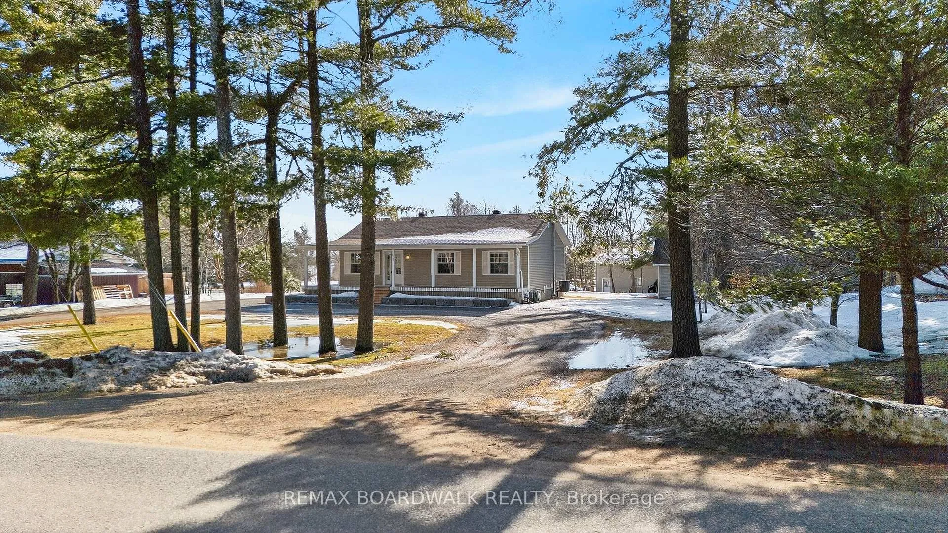 Photo 1 of 551 McLachlan Road, McNab/Braeside, Mcnab/Braeside Twps — HOMEH