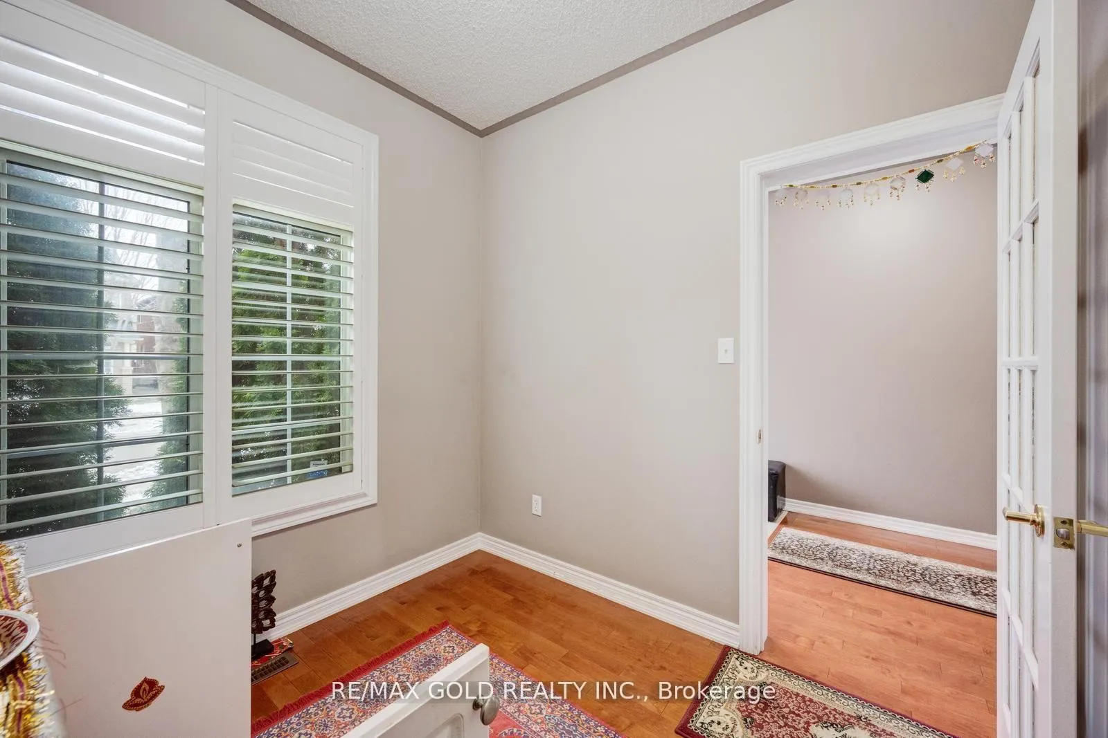 Photo 5 of Unit Main & Upper Level, 44 Summershade Street, Brampton, Bram East — HOMEH