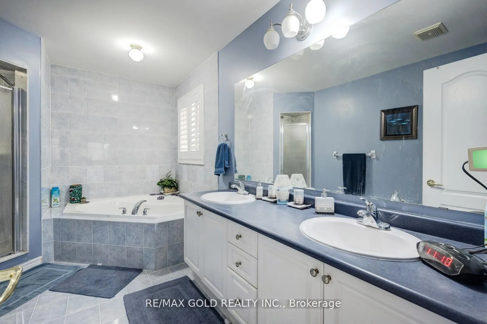 Photo 18 of Unit Main & Upper Level, 44 Summershade Street, Brampton, Bram East — HOMEH