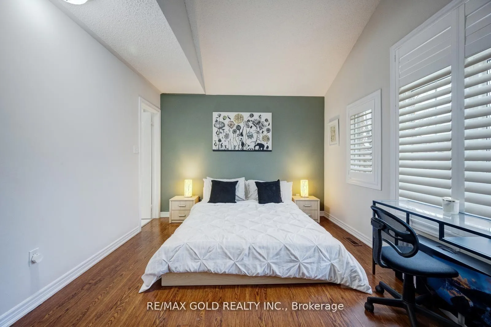 Photo 20 of Unit Main & Upper Level, 44 Summershade Street, Brampton, Bram East — HOMEH