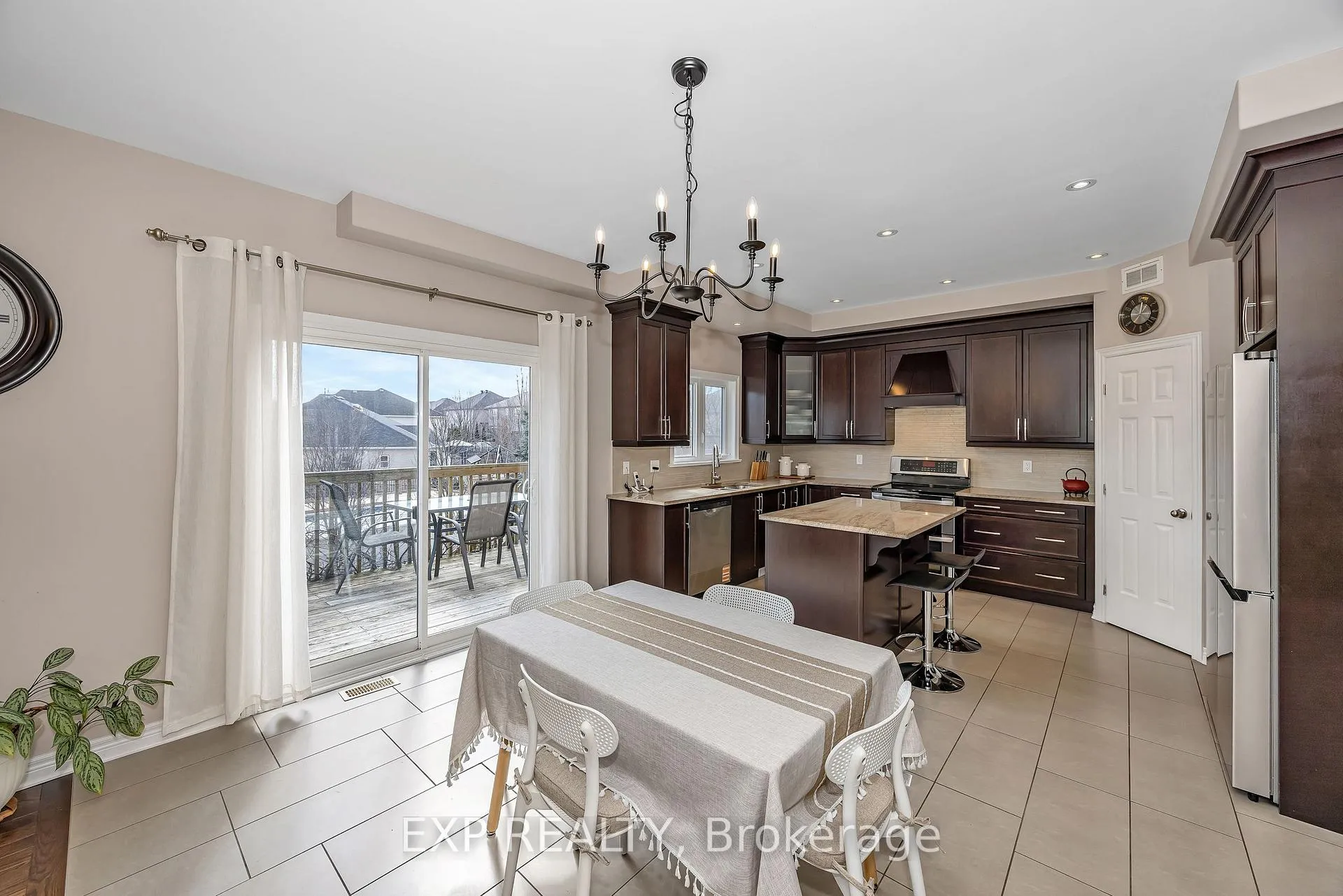Photo 11 of 419 Landswood Way, Ottawa, Stittsville (South) — HOMEH