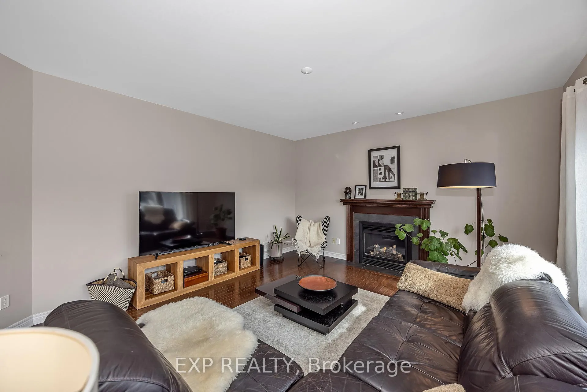 Photo 12 of 419 Landswood Way, Ottawa, Stittsville (South) — HOMEH