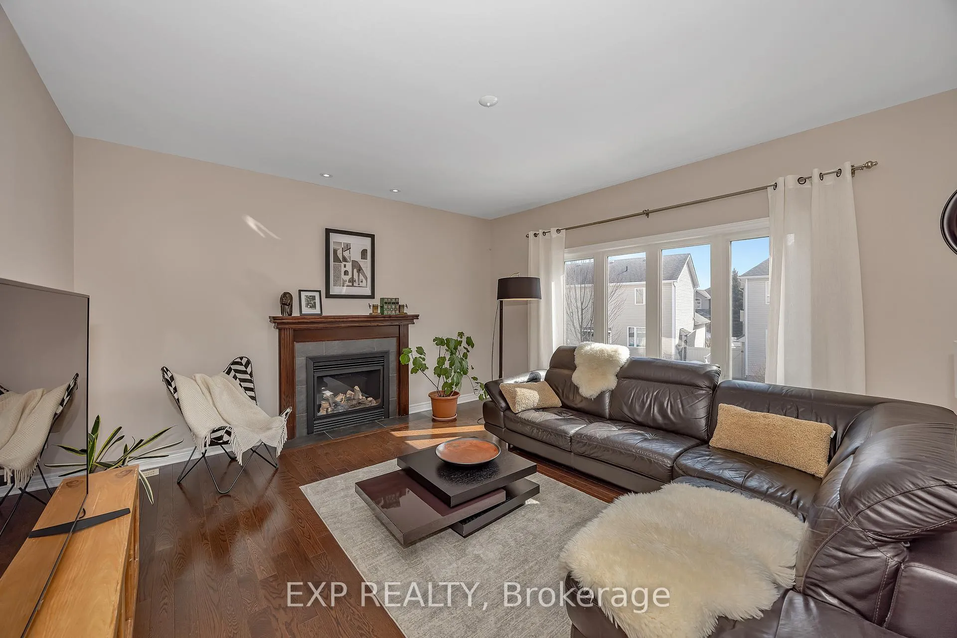 Photo 13 of 419 Landswood Way, Ottawa, Stittsville (South) — HOMEH