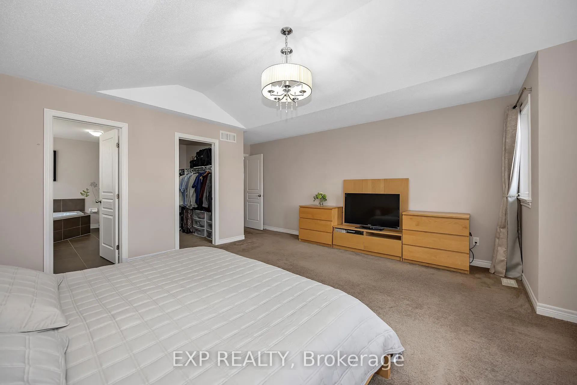 Photo 21 of 419 Landswood Way, Ottawa, Stittsville (South) — HOMEH