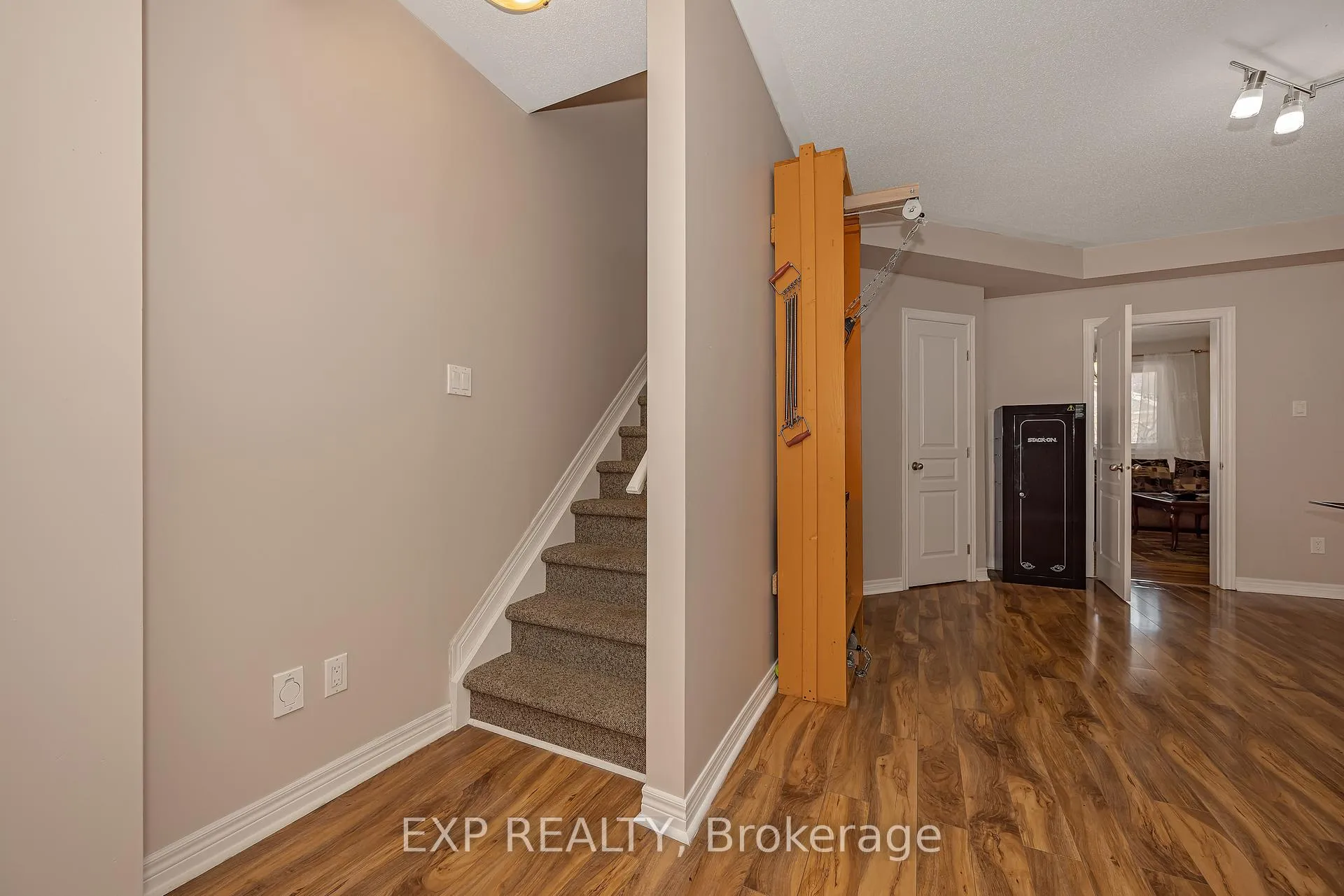 Photo 34 of 419 Landswood Way, Ottawa, Stittsville (South) — HOMEH