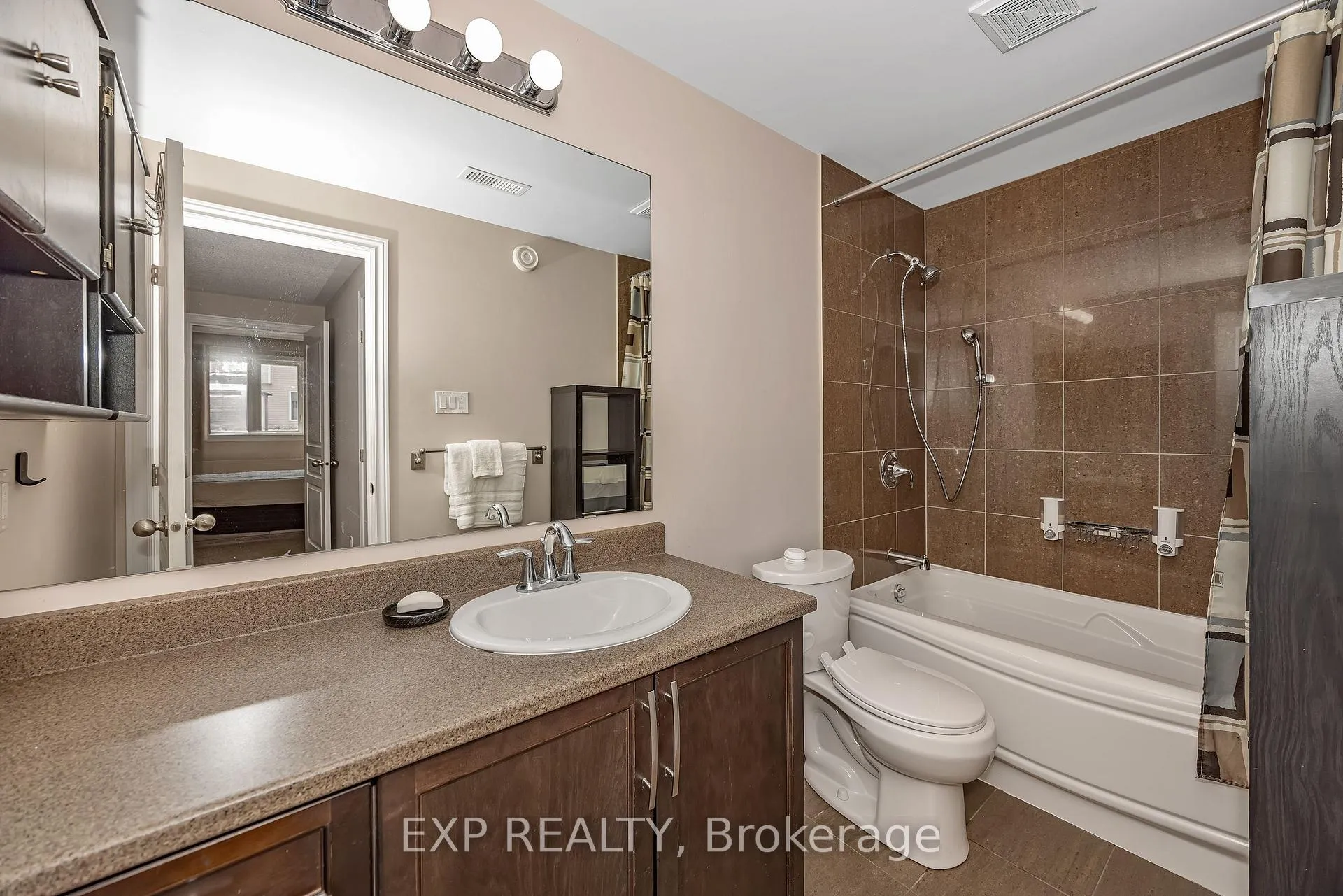 Photo 42 of 419 Landswood Way, Ottawa, Stittsville (South) — HOMEH