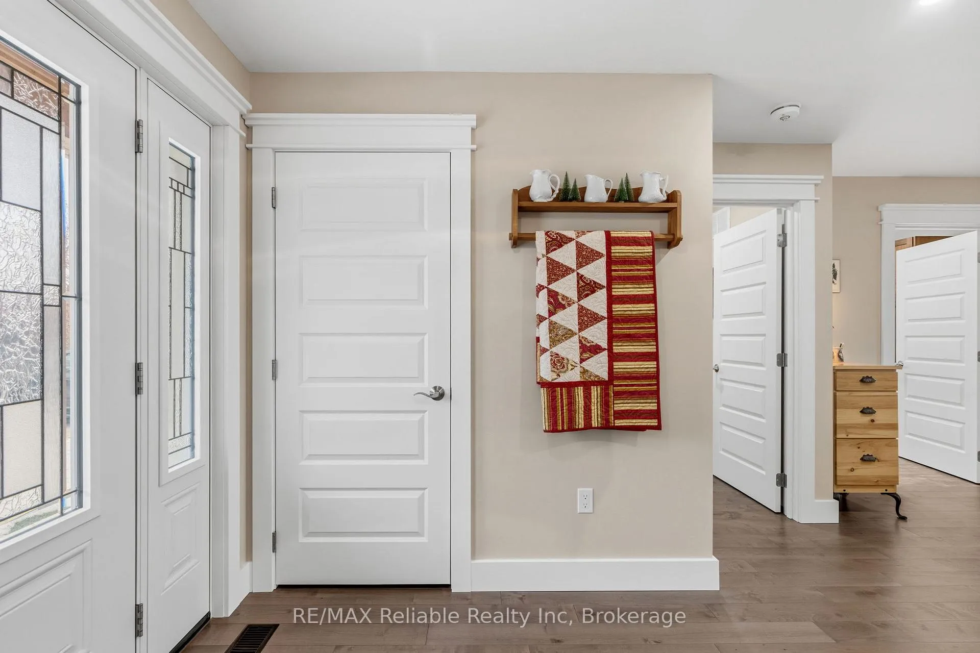 Photo 4 of 144 James Street, Huron East, Seaforth — HOMEH