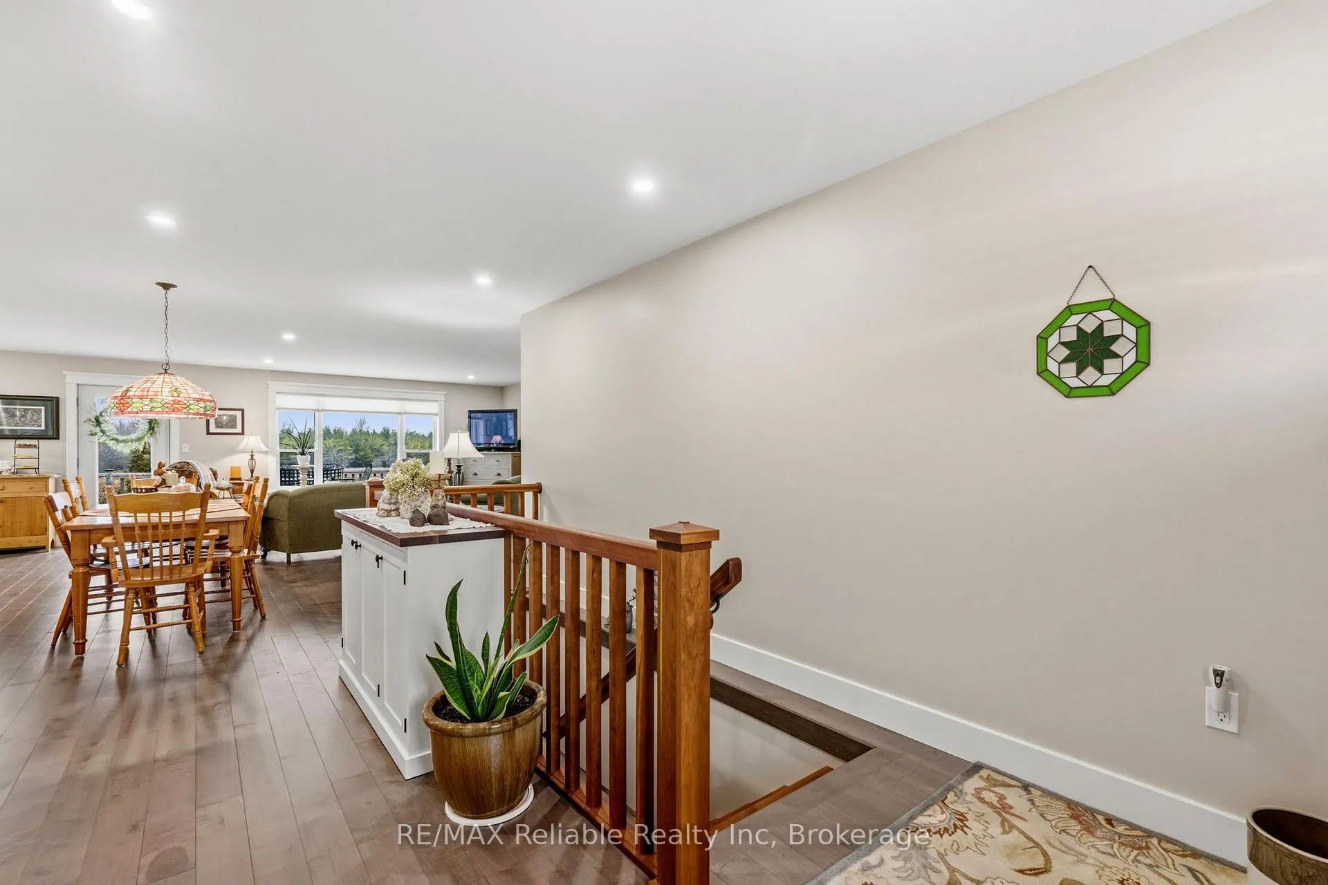 Photo 25 of 144 James Street, Huron East, Seaforth — HOMEH