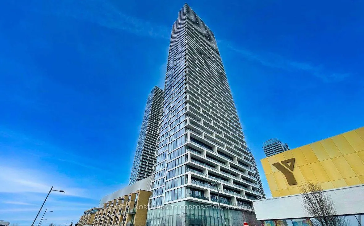 Front of Unit 1906, 5 Buttermill Avenue