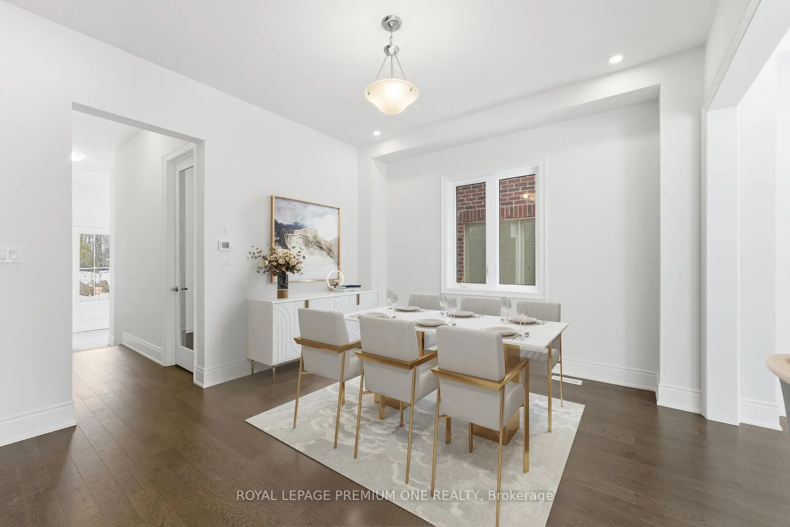 Photo 3 of 8 Raspberry Ridge Avenue, Caledon, Bolton North — HOMEH