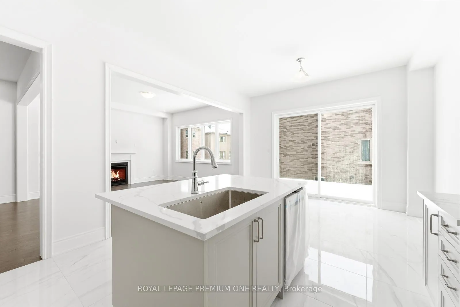 Photo 16 of 8 Raspberry Ridge Avenue, Caledon, Bolton North — HOMEH