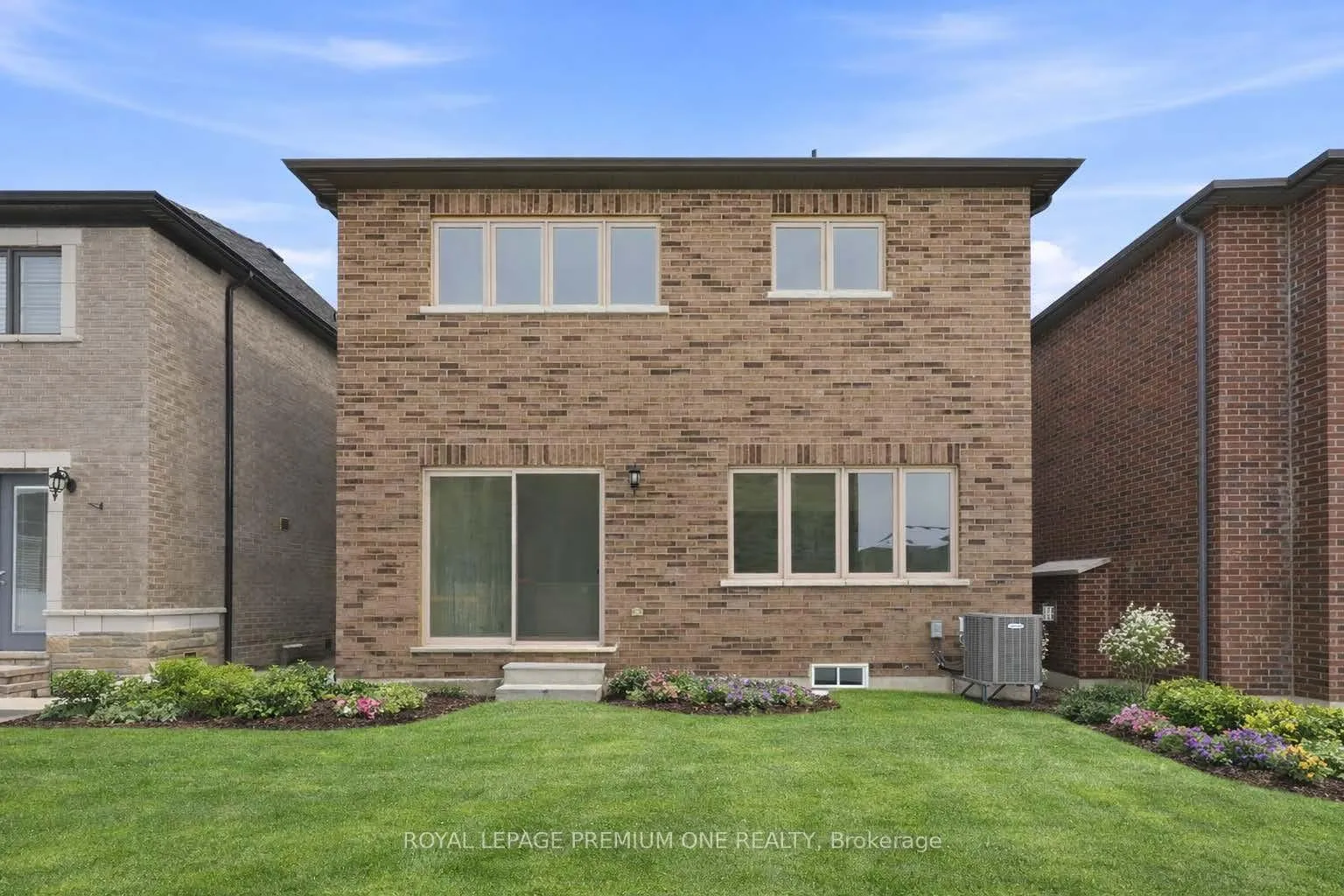 Photo 47 of 8 Raspberry Ridge Avenue, Caledon, Bolton North — HOMEH