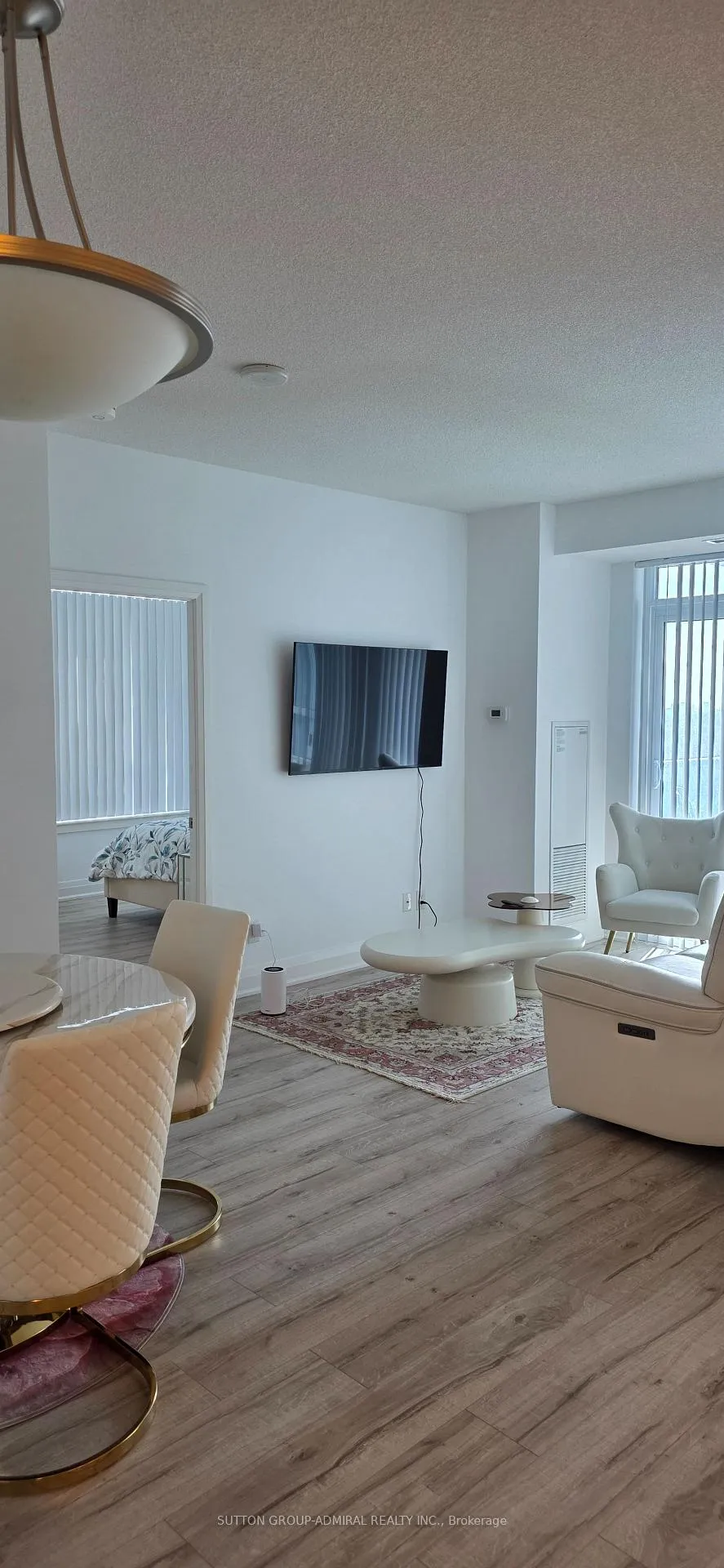 Photo 2 of Unit 1206, 7165 Yonge Street, Markham, Grandview — HOMEH