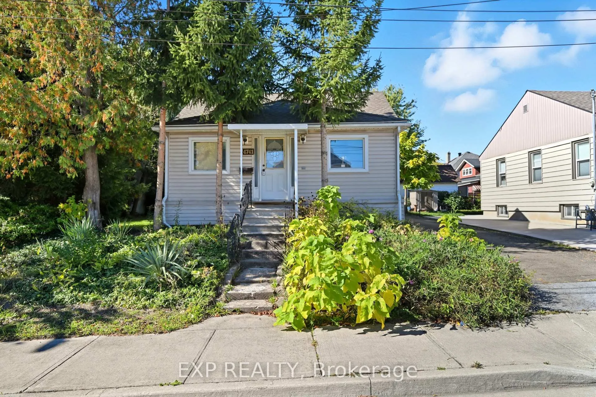 Photo 1 of 4741 First Avenue, Niagara Falls, Cherrywood — HOMEH