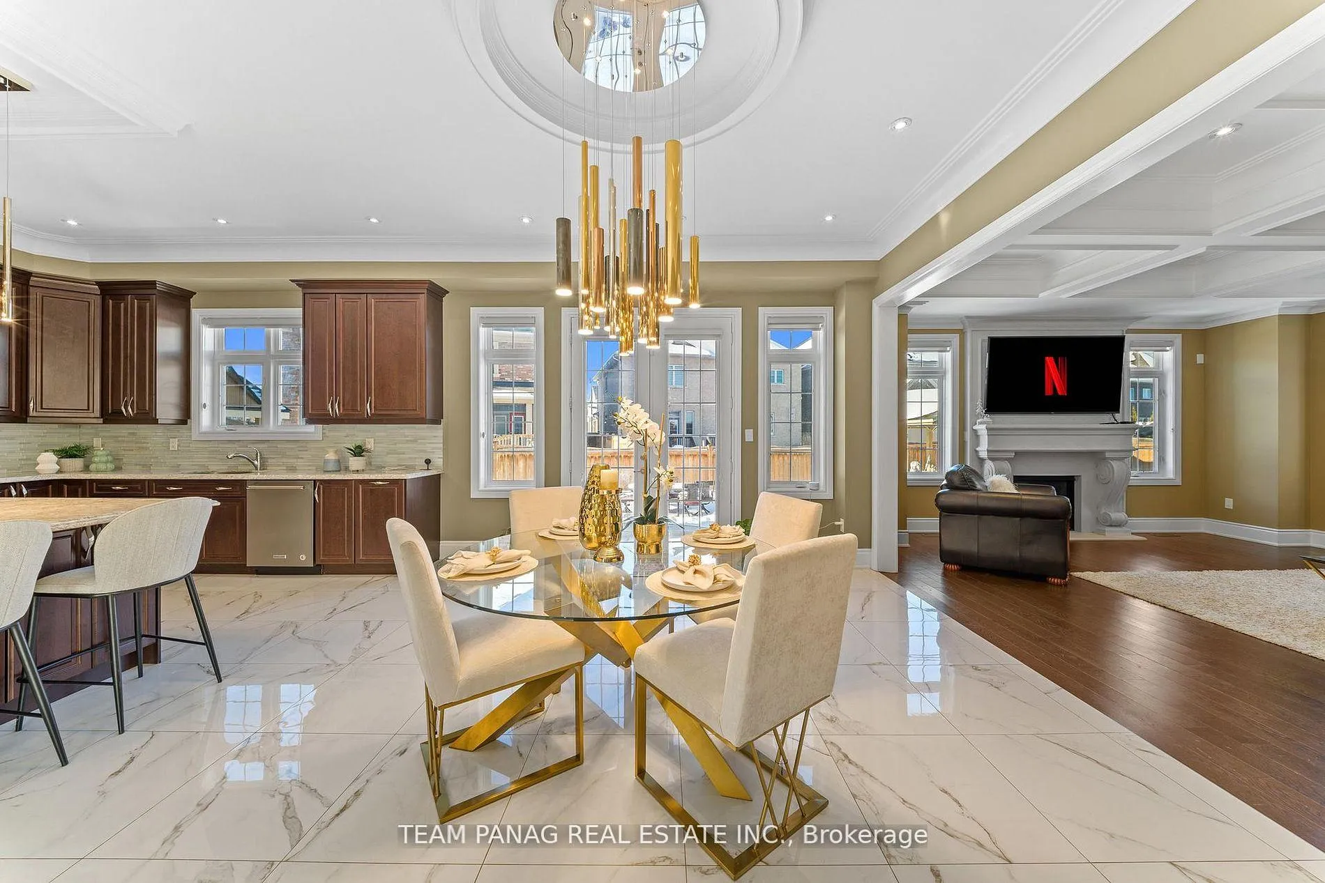 Photo 17 of 26 Adonis Close, Brampton, Toronto Gore Rural Estate — HOMEH