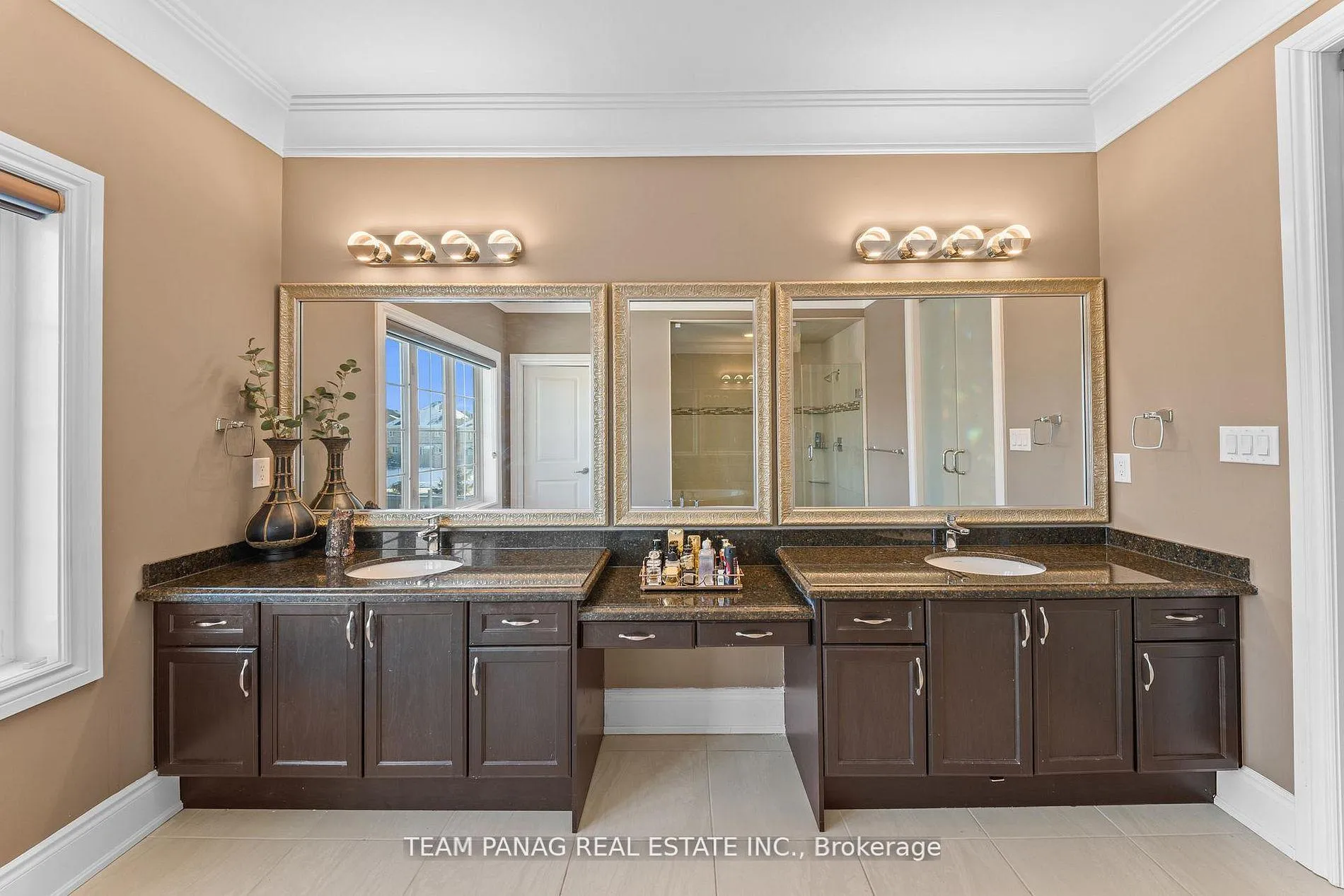Photo 27 of 26 Adonis Close, Brampton, Toronto Gore Rural Estate — HOMEH