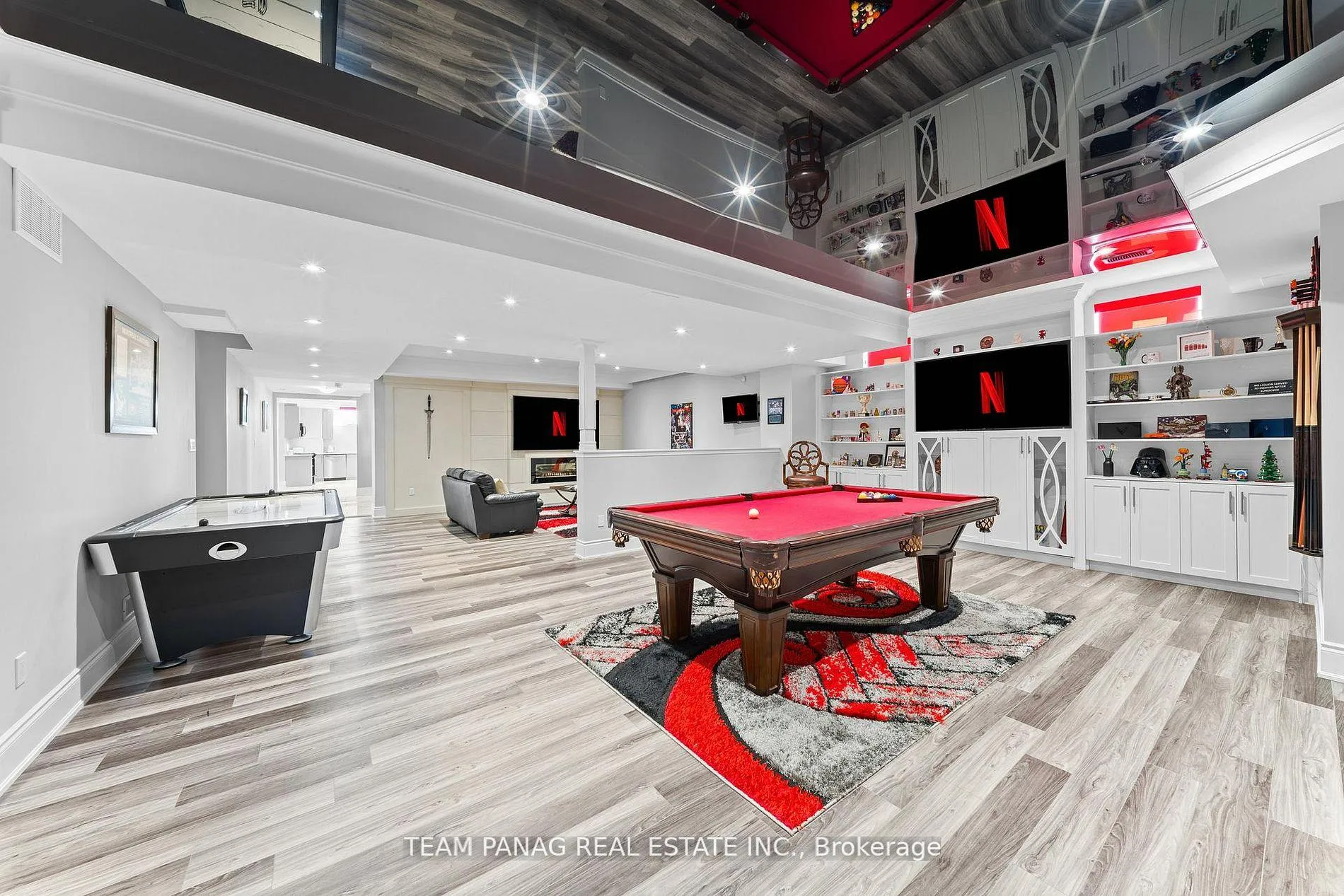 Photo 42 of 26 Adonis Close, Brampton, Toronto Gore Rural Estate — HOMEH