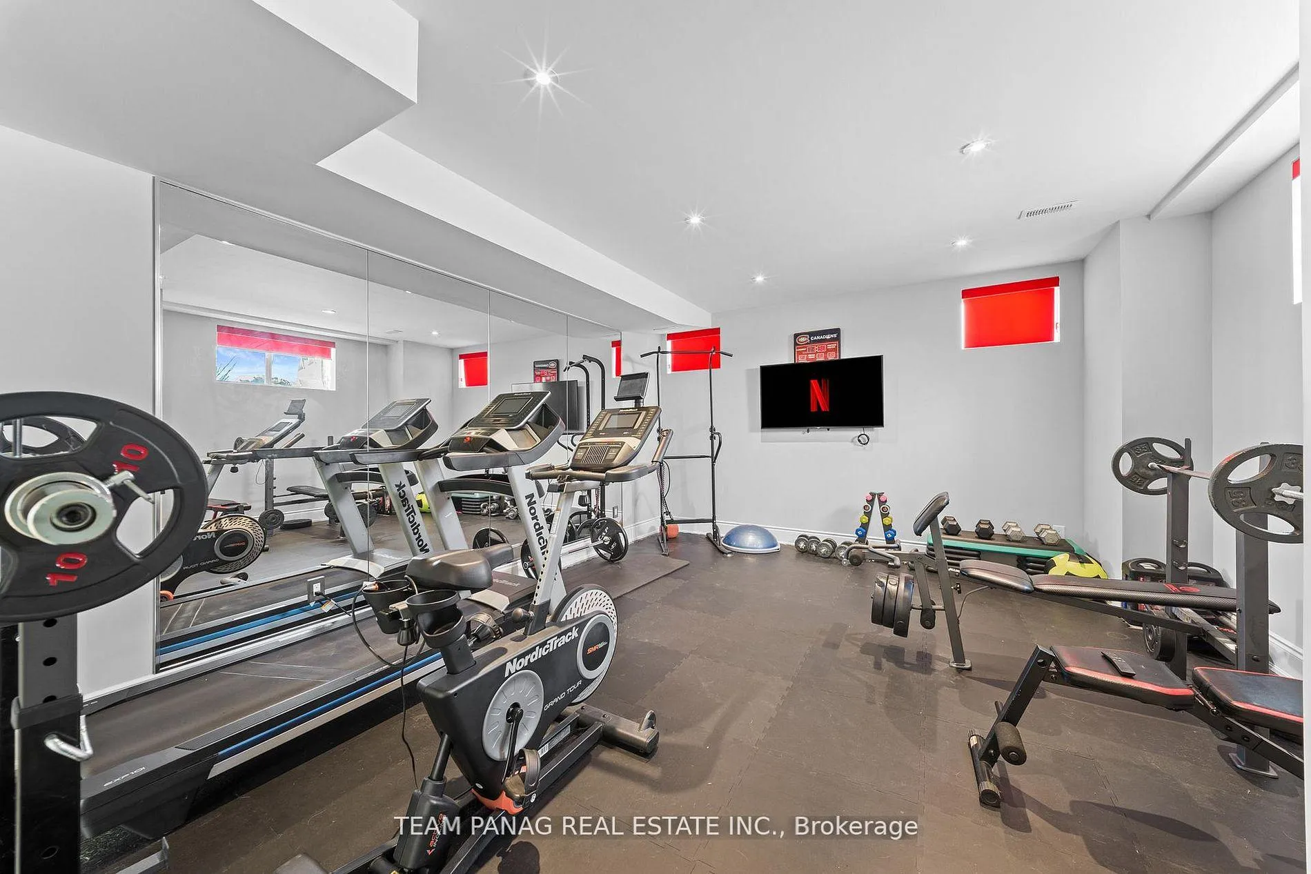 Photo 46 of 26 Adonis Close, Brampton, Toronto Gore Rural Estate — HOMEH