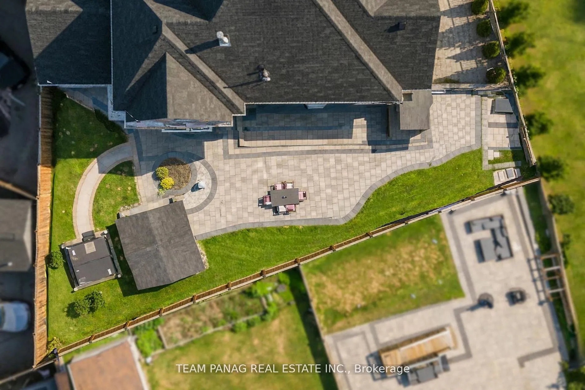 Photo 48 of 26 Adonis Close, Brampton, Toronto Gore Rural Estate — HOMEH